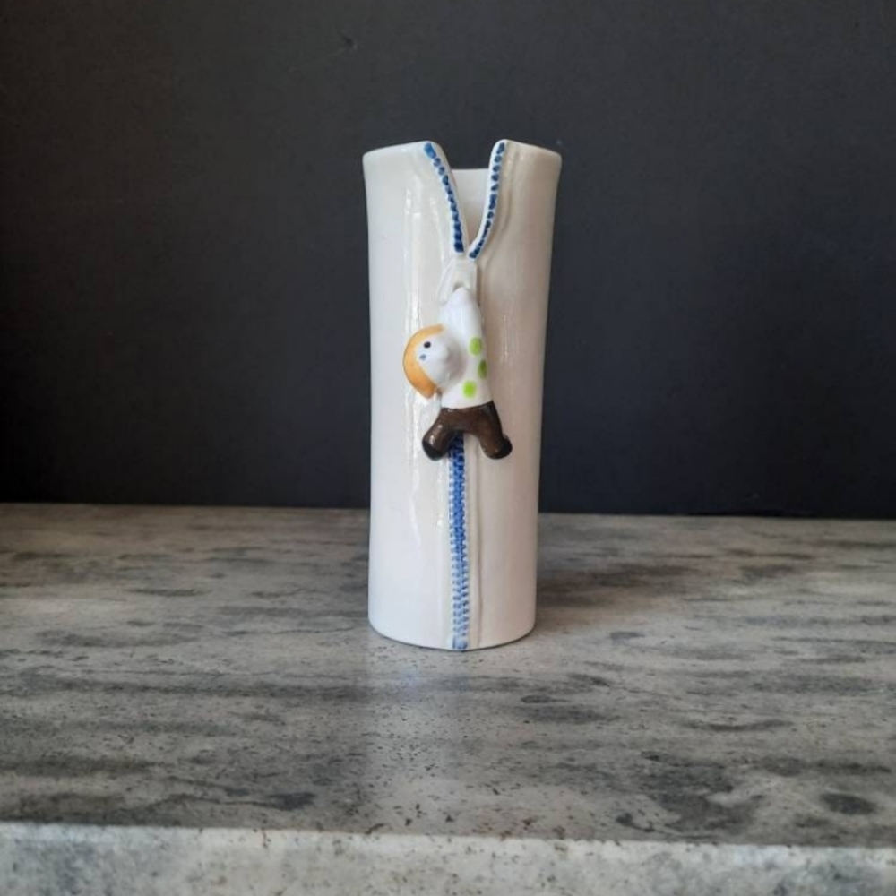 Fitz & Floyd Zipper Guy Little Man Pulling Zipper Down 5" Vintage 1975 Bud Vase